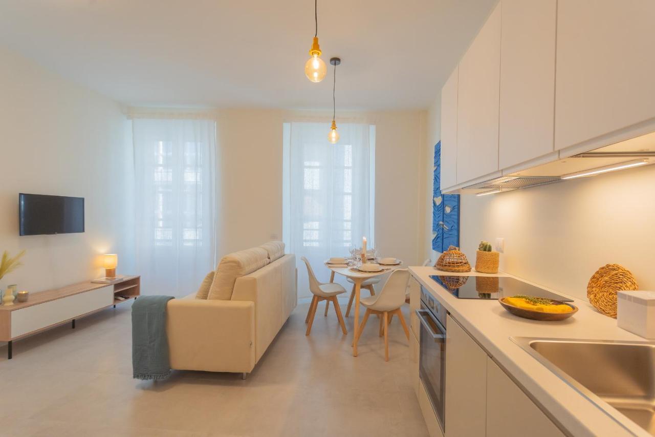 Enchanted Como Lake - City Apartment 2 By Rent All Комо Екстериор снимка